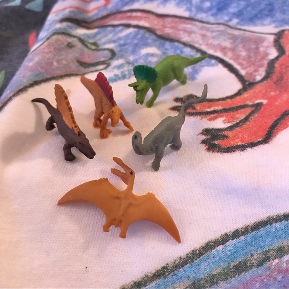Jurassic Park Dinosaur Lover’s Bundle! 🦖 - Picture 9 of 16
